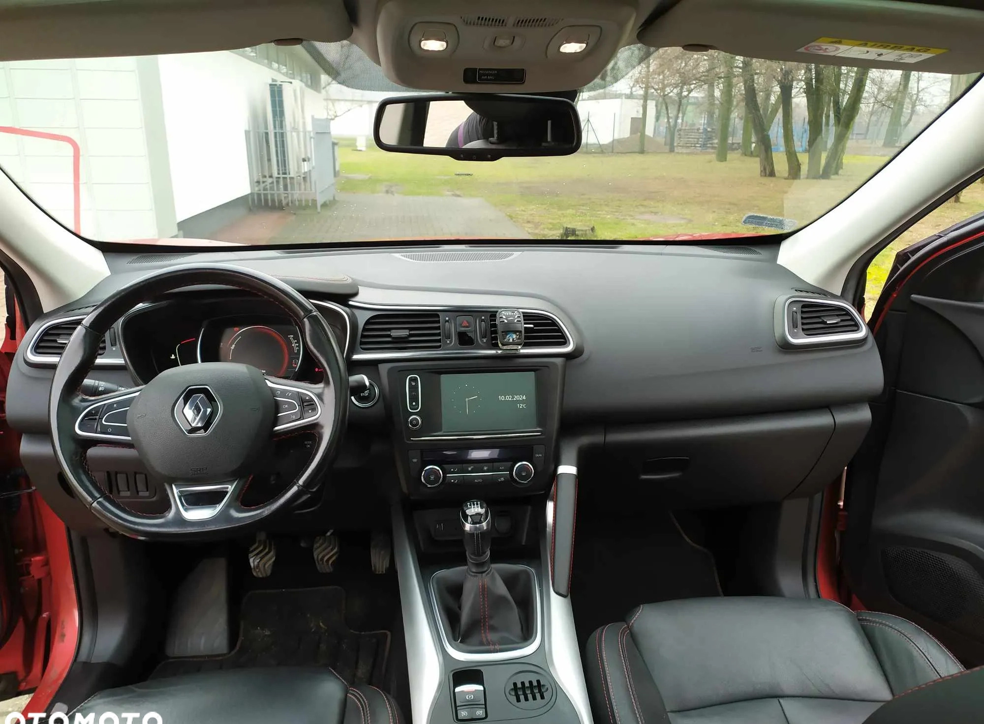 Renault Kadjar cena 56500 przebieg: 117993, rok produkcji 2016 z Konin małe 121